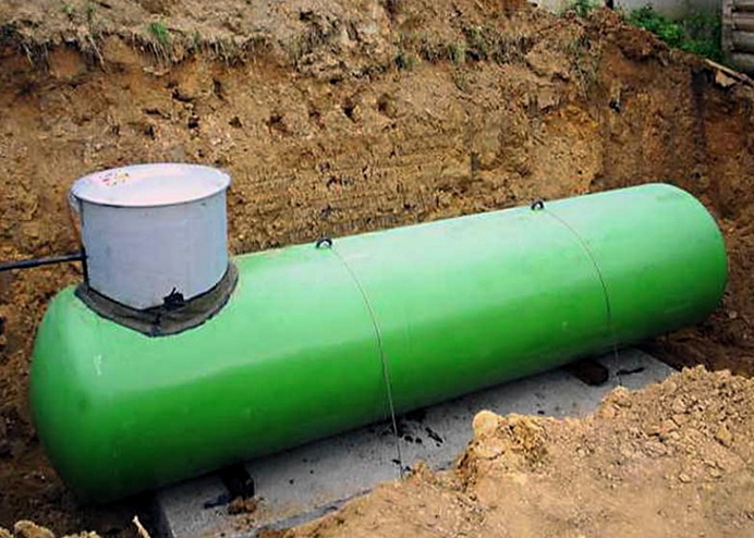 Емкость закапывается для наполнения газом