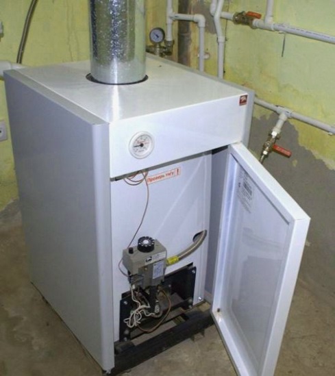 Напольный газовый котел